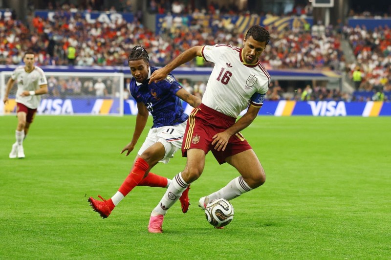 Tây Ban Nha quyết chiến với Argentina